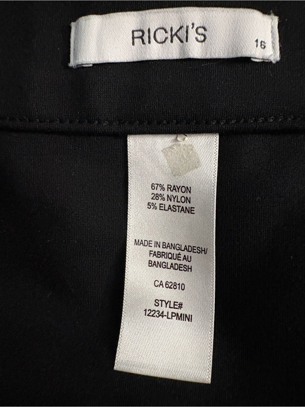Ricki's Black Mini Skirt - Simple Tailored Silhouette - Picture 5 of 7